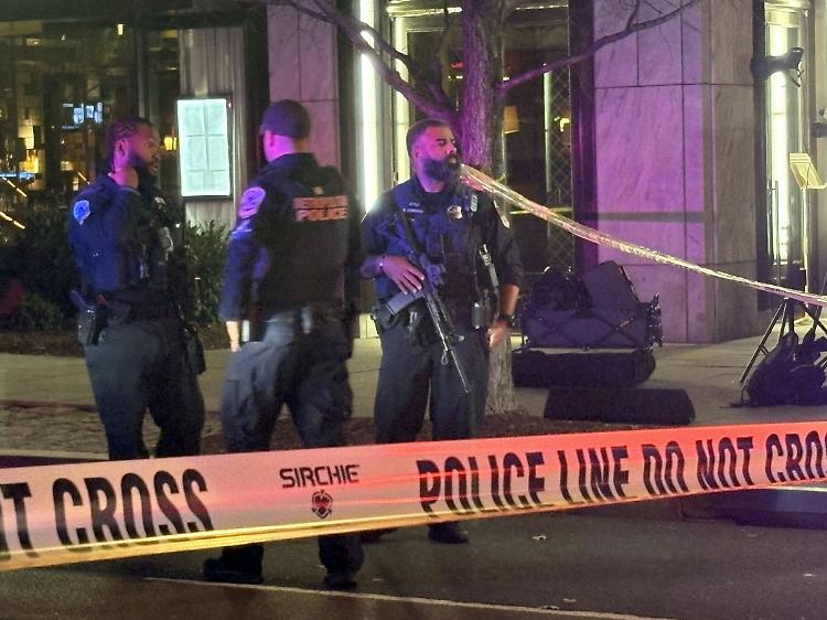 Sparatoria a Washington, Trump "&Egrave; la pi&ugrave; grande minaccia alla sicurezza nazionale"