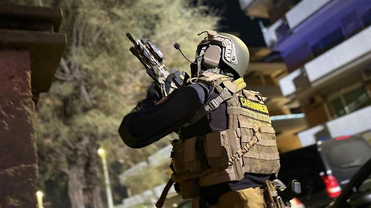 Colpo al "clan Senese" a Roma, 14 arresti