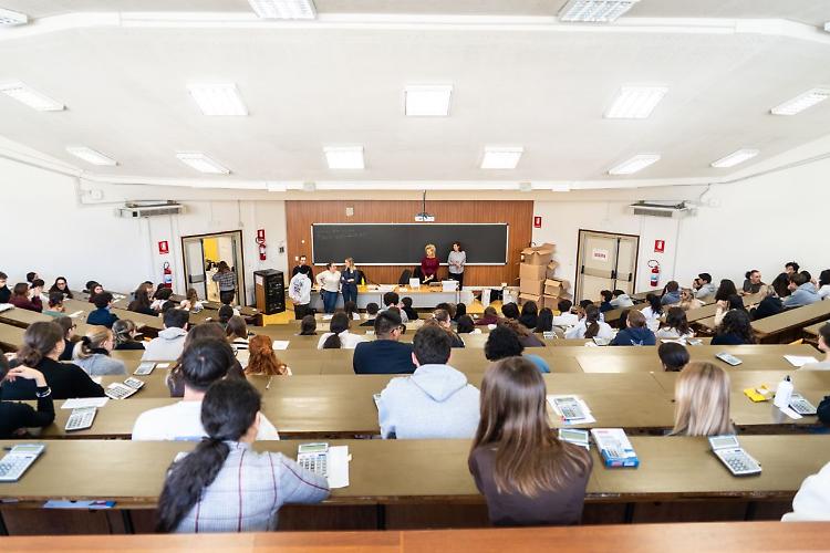 Medicina, pubblicata la graduatoria dopo il semestre filtro. Oltre 22 mila idonei