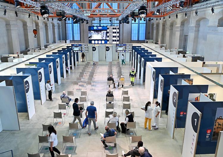 In calo l'Rt nazionale a 0,72: rischio basso nelle Regioni
