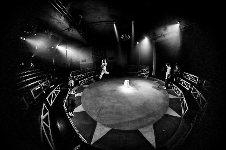 Rassegna LunazioneOtello CircusTeatro La RibaltaKunst Der Vielfalt