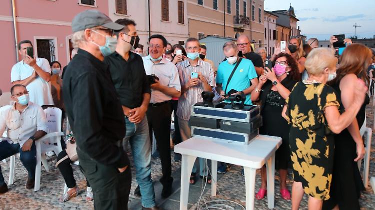 "Grazie Terence! Da ora sei uno di noi"