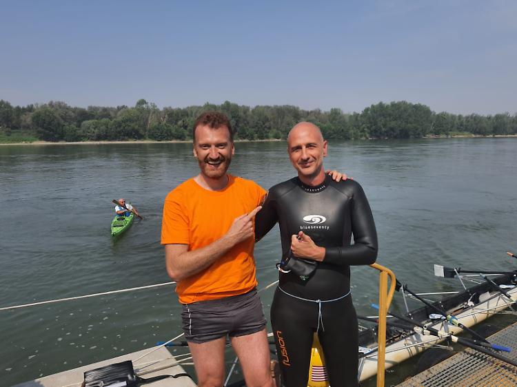 Discesa del Po, la riscoperta del nuoto nel Grande Fiume
