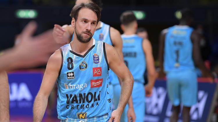 Basket Serie A1: la Vanoli sprofonda a Pesaro
