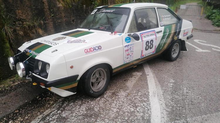 Tragedia al Rally, muore d'infarto ma salva figlia