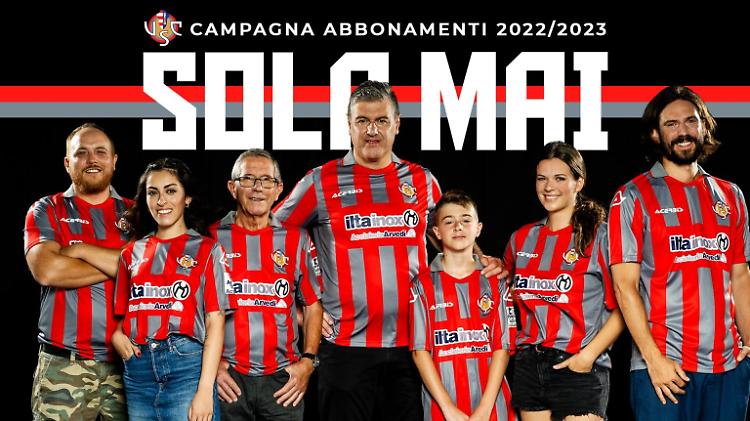 Calcio: 'Sola mai', presentata la campagna abbonamenti della Cremonese