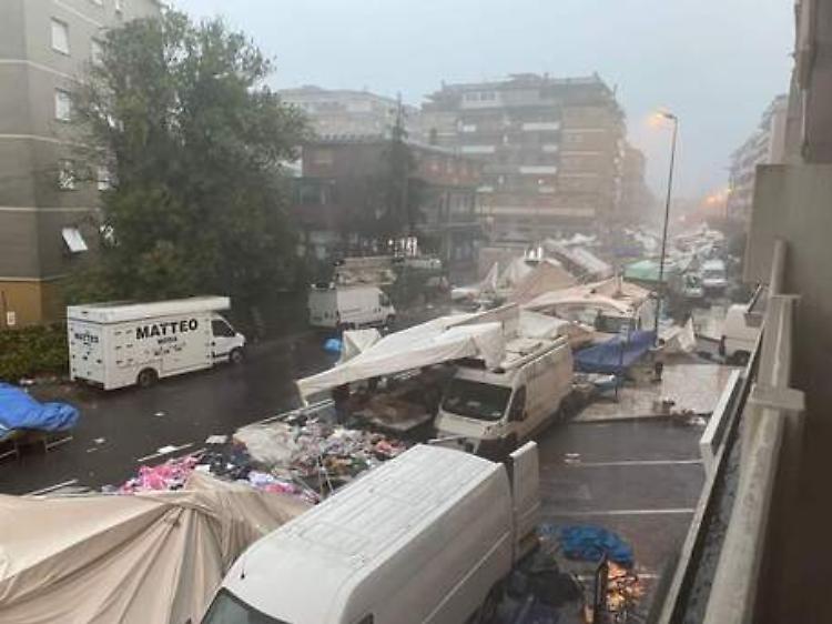Meteo: trombe d'aria e nubifragi in Toscana e al Nord, a Lucca e Carrara due morti
