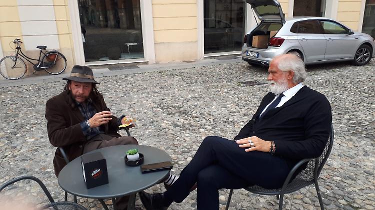 Pistola in faccia, il racconto dell'aggressore: &laquo;Mi scuso con il volontario, ma non sono un delinquente&raquo;