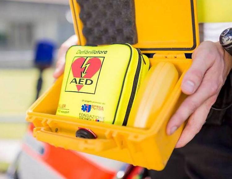 Morta al market: «Mettete lì un defibrillatore»