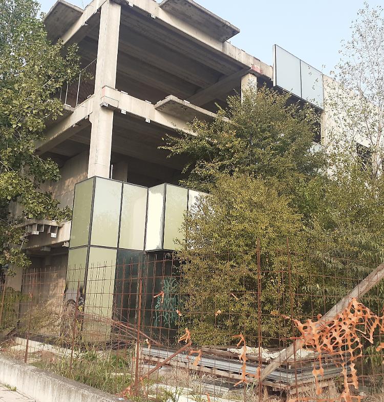 Ex scuola di Cl: «Ci sono offerte, ma servirà l’aiuto del Comune»