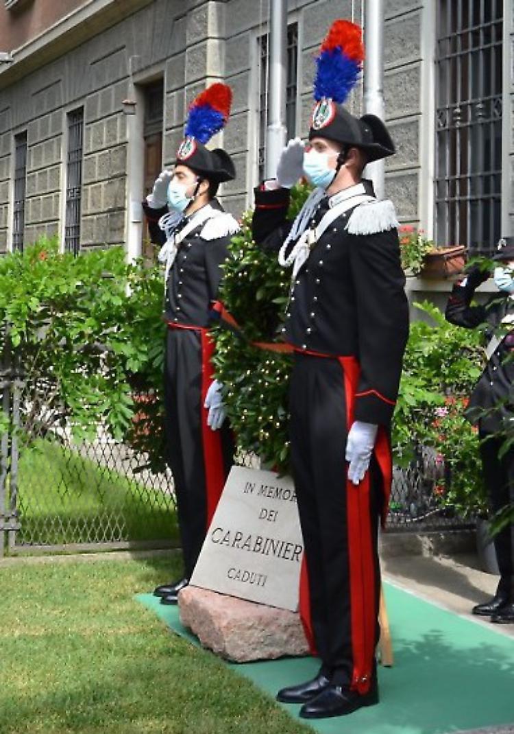 Carabinieri in festa: la fanfara in concerto per i 90 anni della Santa Lucia