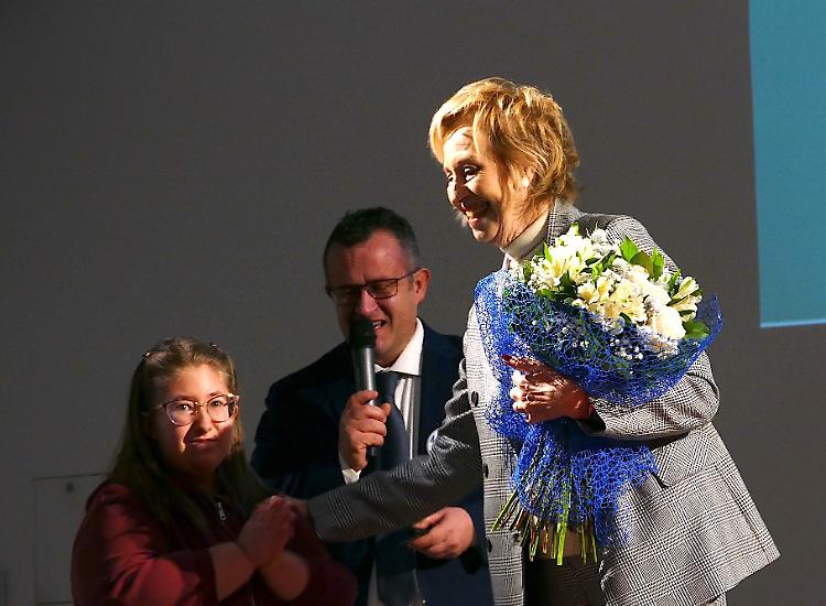 Moratti spinge sulla sanità: «Punto nascita da riaprire»