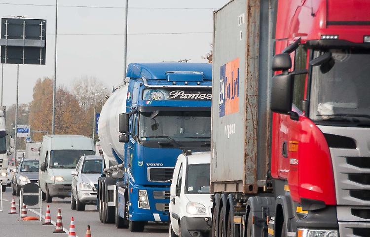 Bassa Piacentina: «Anche per noi l’A21 gratis mentre si lavora sul ponte»