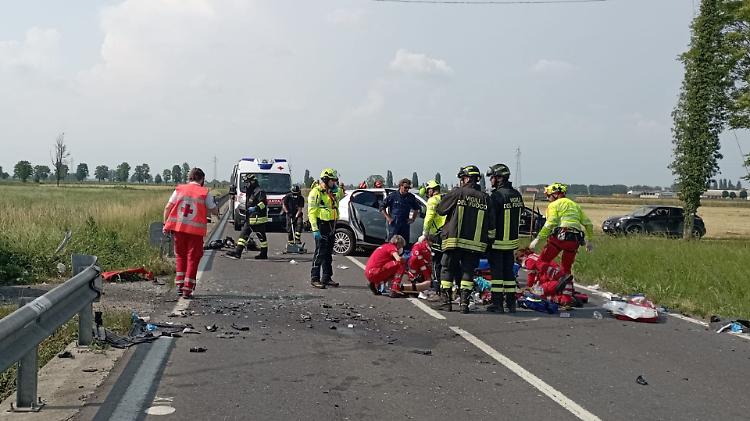 Incidente sulla Bergamina, il 19enne è ancora grave