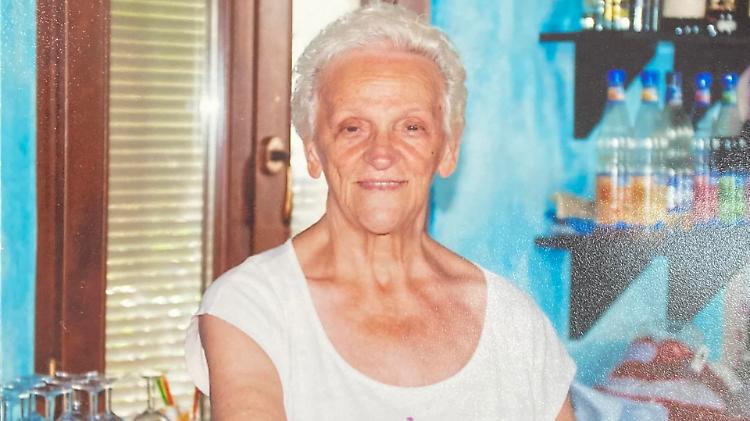 Addio alla ‘Cicci’, la pasionaria del bar