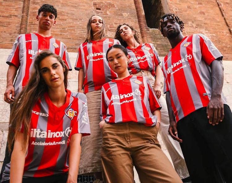 La maglia della Cremonese
