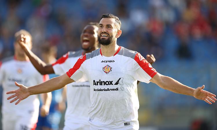 Calcio: Coda top player da record