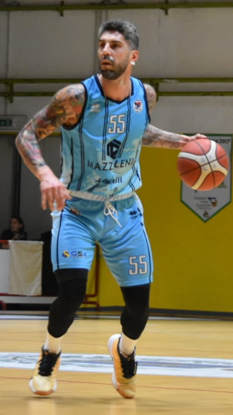 Basket. Pizzighettone da poker nel derby