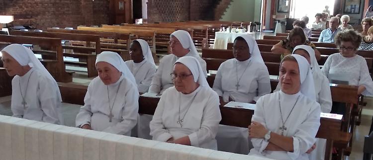 Dopo 160 anni le suore via dal convento della Sacra Famiglia