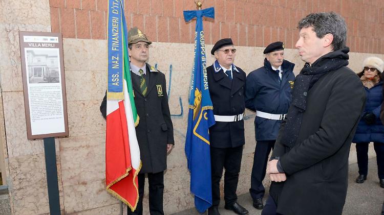 Giornata della Memoria, scoperta la targa dove sorgeva Villa Merli
