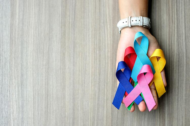 Mortalità per tumori è in calo, ma aumenta al colon nei giovani 