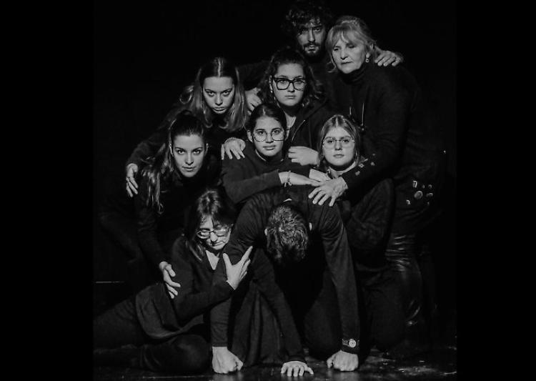 La Compagnia Teatrovare in "Astaroth" 