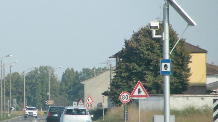 Autovelox di Longardore, la smentita: «Non è bidirezionale»