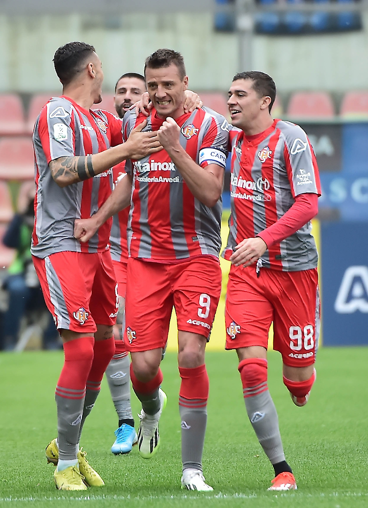 Ciofani, capitano in gol: "Dal cavaliere Arvedi parole di incoraggiamento e spirito di unione"