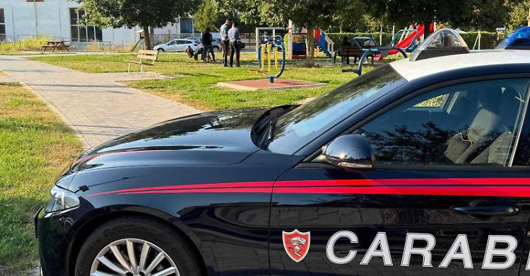 &lsquo;Blitz&rsquo; dei carabinieri: 13 accampati ai giardini, controlli in via Orti Romani