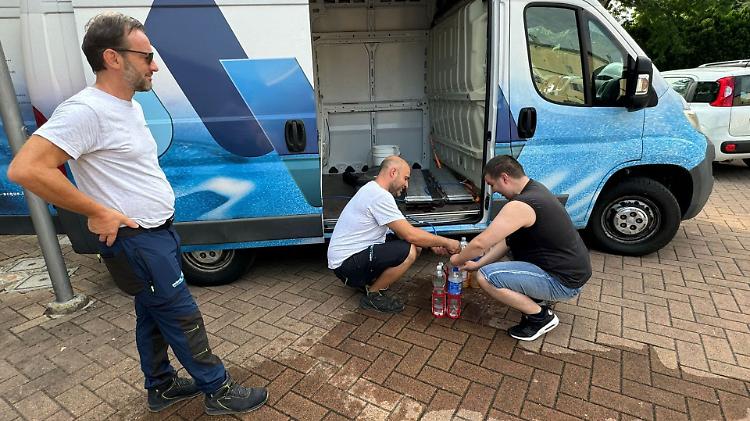 Guasto alla rete idrica, tecnici di Padania Acque al lavoro