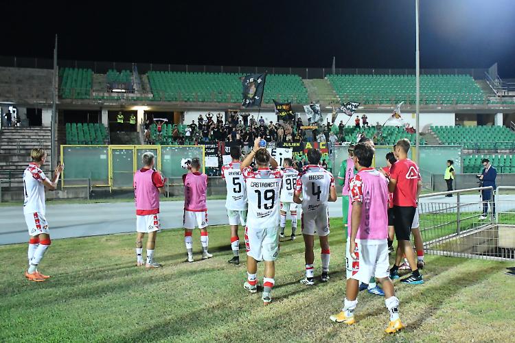 Cremonese: Promo Speciale per i Tifosi nei Distinti "Gianluca Vialli"