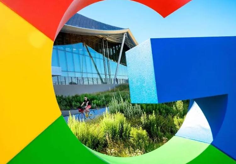 La Corte di Giustizia Ue conferma la multa da 2,4 miliardi a Google 