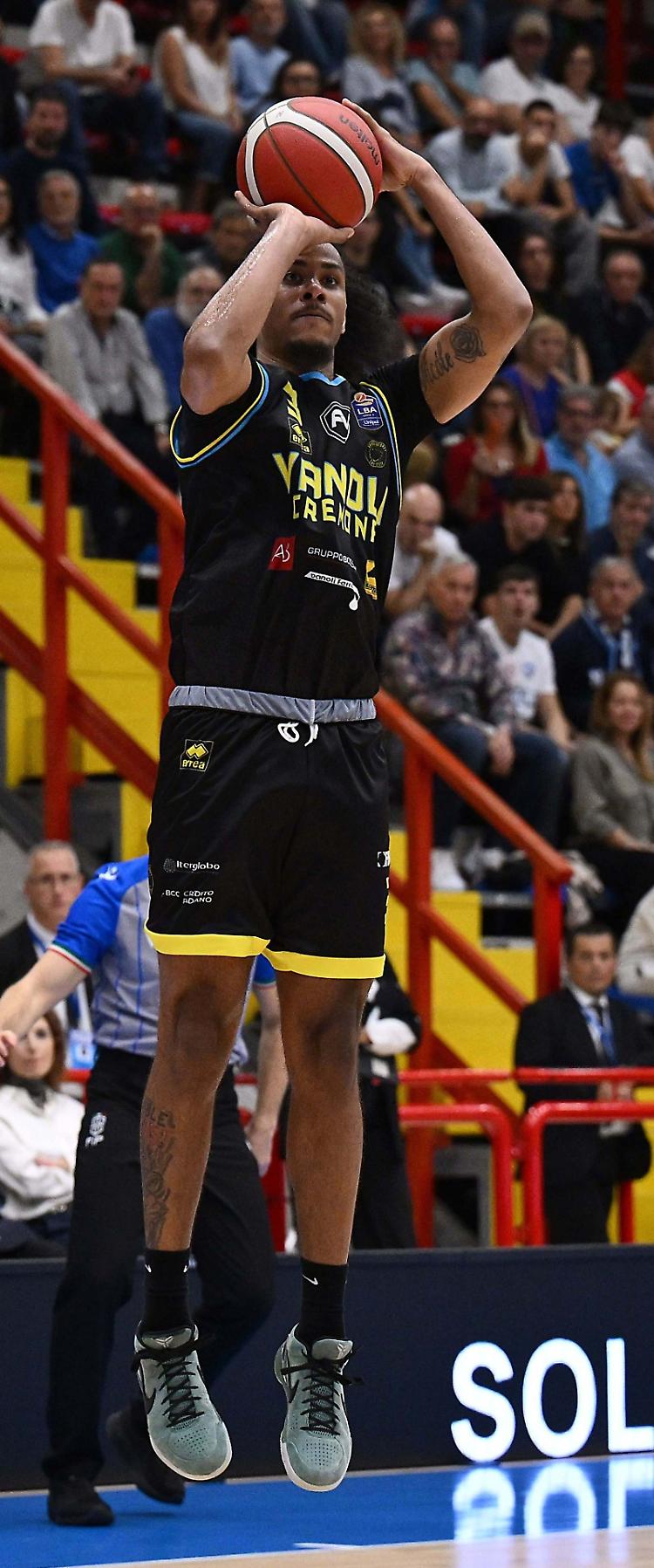 Prima vittoria per la Vanoli