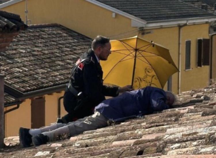 Maresciallo-eroe salva l’anziano