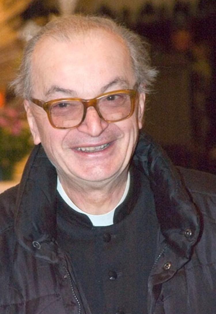 Addio a Don Attilio, prete del sorriso