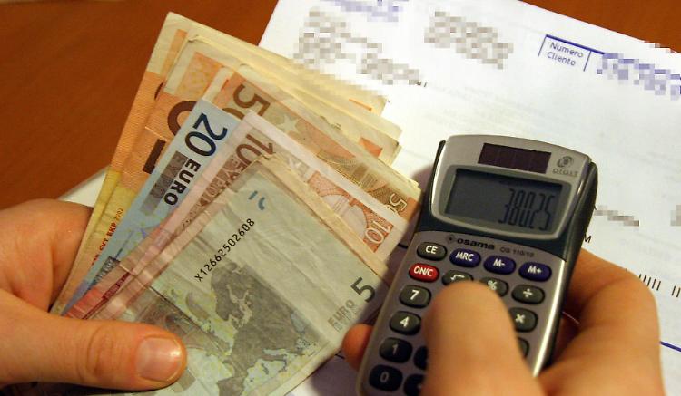 Caro bollette in Lombardia: Cremona provincia &lsquo;salata&rsquo;