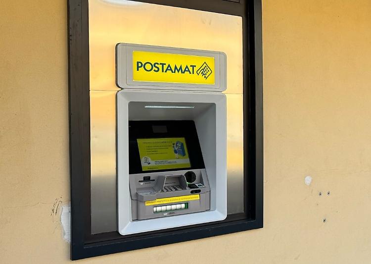 Nuovi Postamat in quattro uffici della provincia