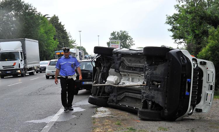 Un incidente ogni 36 ore, la ‘sfida’ delle Zone 30