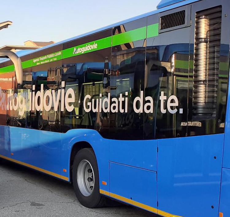 Senza biglietto, pesta l&rsquo;autista