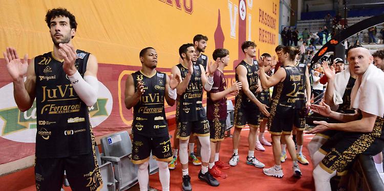 Playout: Juvi 2-0 su Nardò