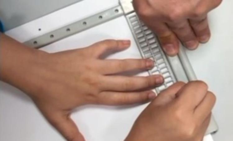 Progetto d&rsquo;inclusione: a lezione di Braille