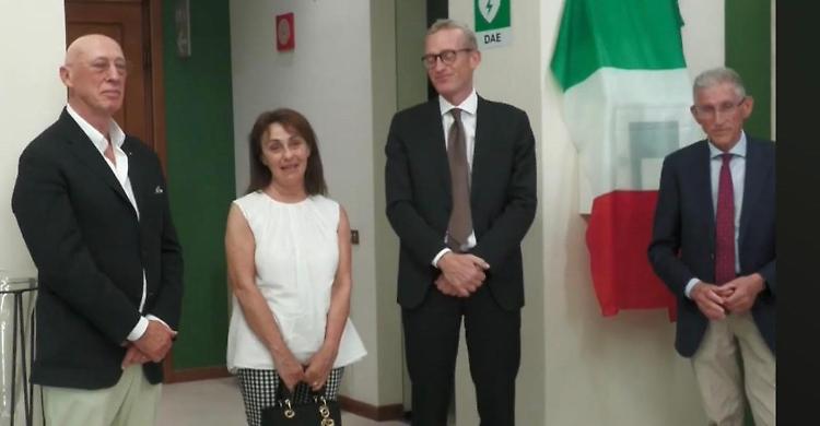 Defibrillatore in memoria di Costa