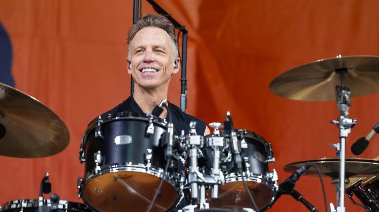 Matt Cameron lascia i Pearl Jam: un addio dopo 27 anni di musica e amicizia