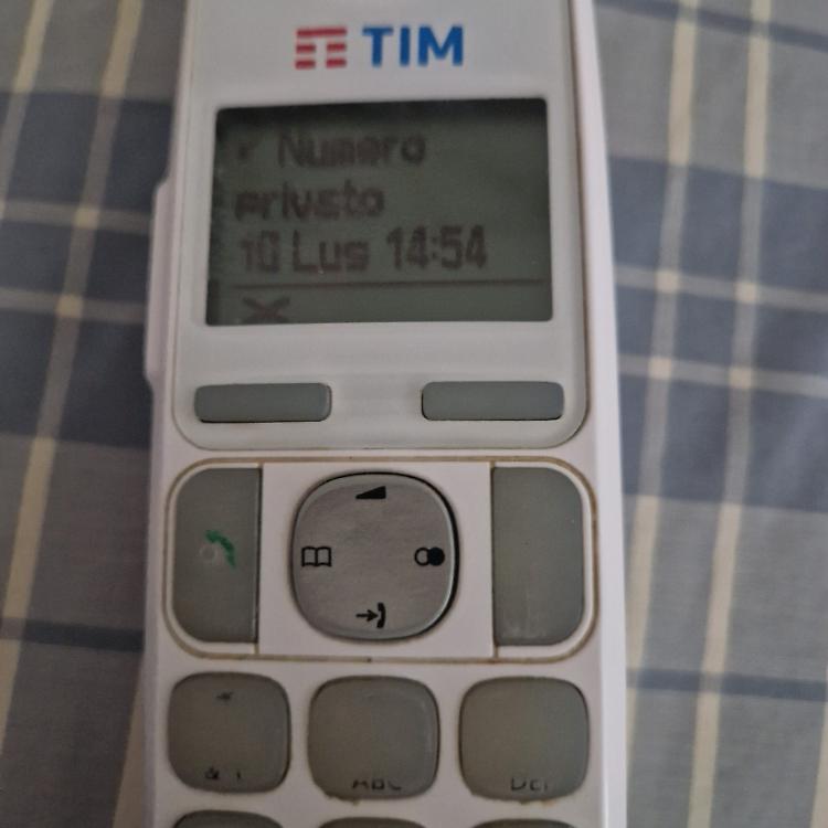 &laquo;Suo nipote sta morendo&raquo;: truffa del farmaco salva-vita, 91enne non ci casca