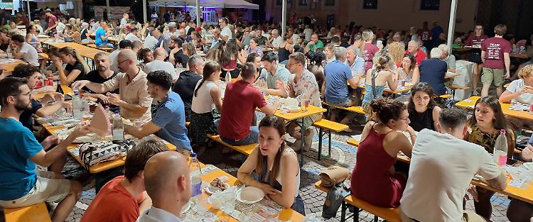 Cinquemila buongustai alla corte di ‘re tortello’