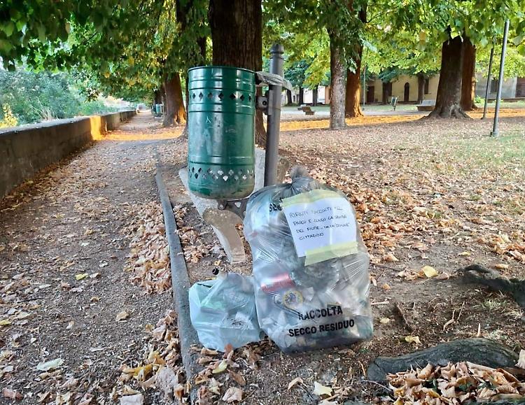 Quando il senso civico batte la maleducazione