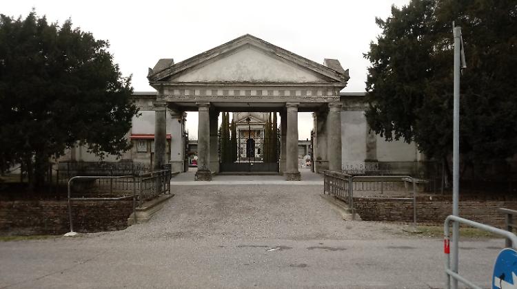 Al via il recupero delle coperture al Cimitero di Santa Maria in Croce