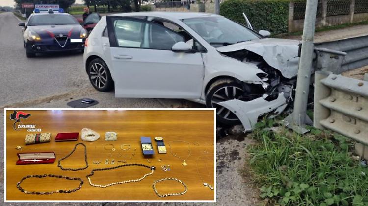 Furto, inseguimento e schianto: due minorenni in carcere