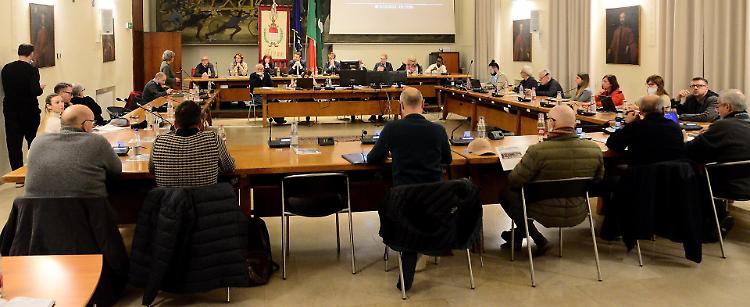 «I mercatini alla stessa agenzia»