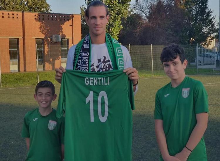 Giacomo Gentili incontra i giovani atleti della Polisportiva Torrazzo